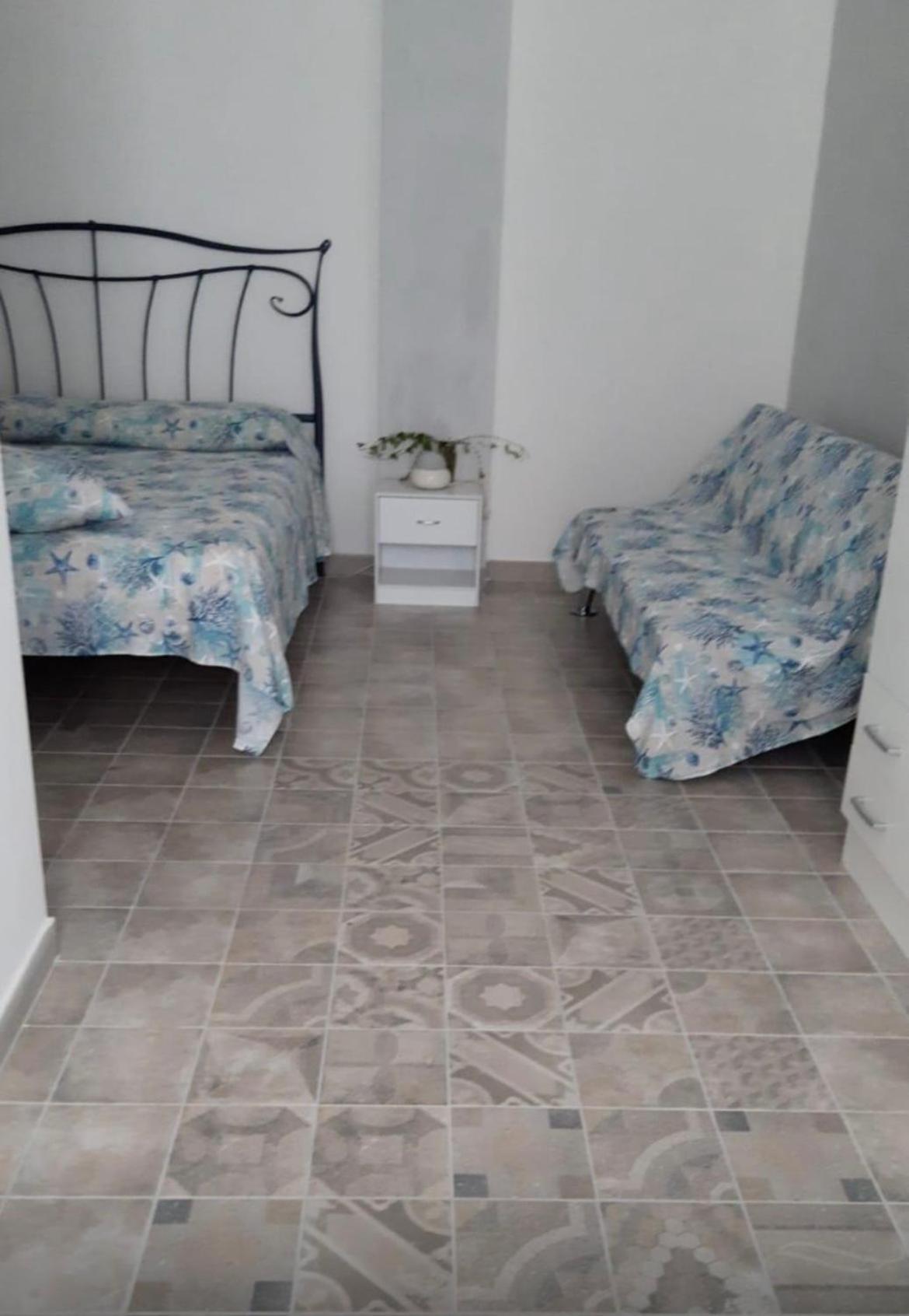 Il Delfino Apartment Nettuno Ngoại thất bức ảnh